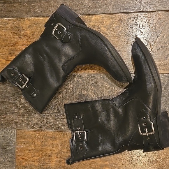 Zara Leather Moto Boots - Picture 2 of 15